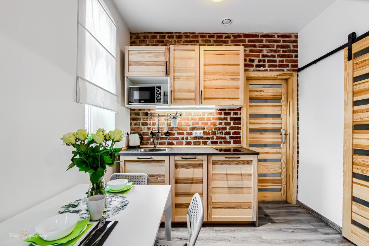Uno Apartaments Katowice Buitenkant foto