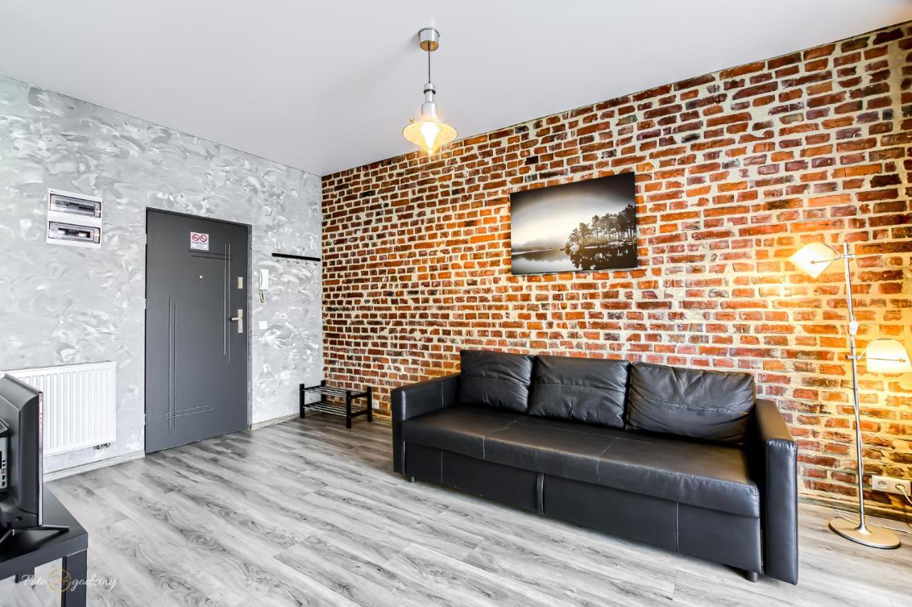 Uno Apartaments Katowice Buitenkant foto
